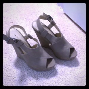 Chinese Laundry Wedges 8